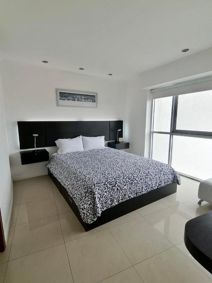 Luxury Suites River Front กวายากิล ภายนอก รูปภาพ