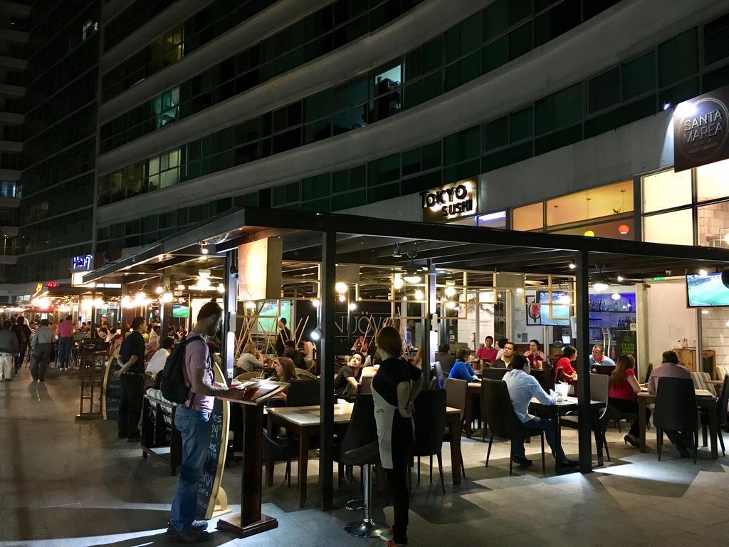 Luxury Suites River Front กวายากิล ภายนอก รูปภาพ